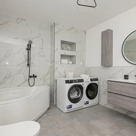 Amazing In With Kitchen Holiday home