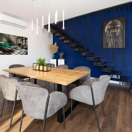 Amazing In With Kitchen Semesterbostad *