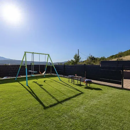 Amazing In With Kitchen *