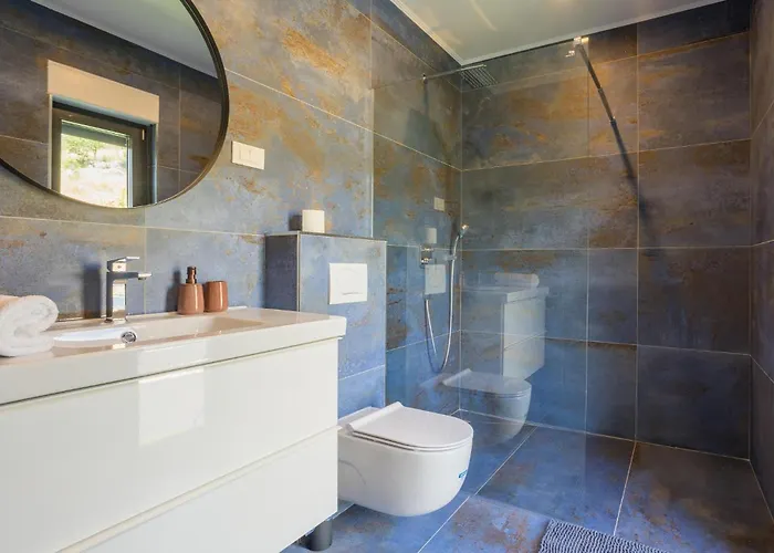 Amazing In With Kitchen