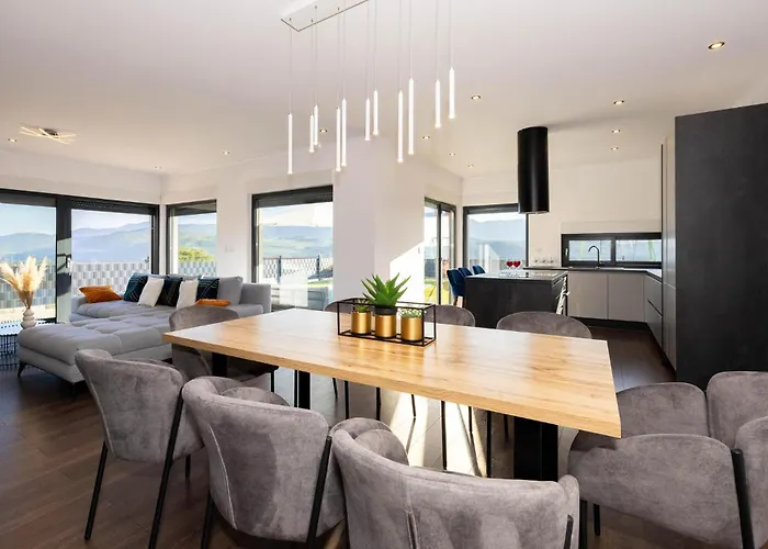 Amazing In With Kitchen *